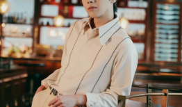 宋轶华晨宇今日吃瓜,娱乐圈甜蜜互动引热议